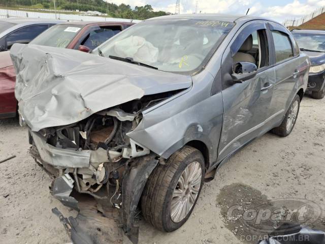 2014 FIAT GRAND SIENA 