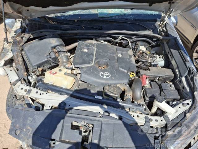 2021 TOYOTA HILUX CD 