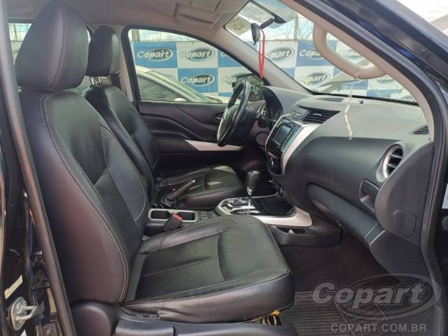 2017 NISSAN FRONTIER CD 