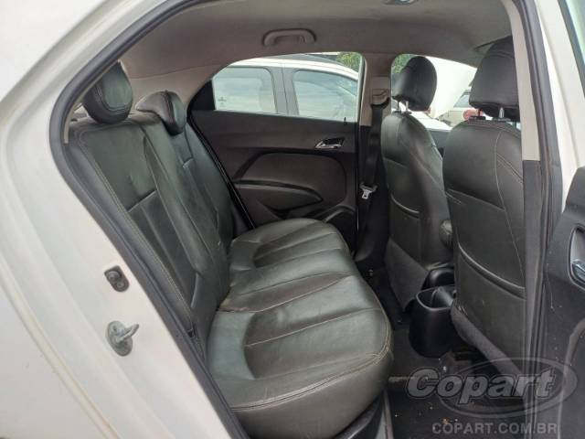 2014 HYUNDAI HB20 