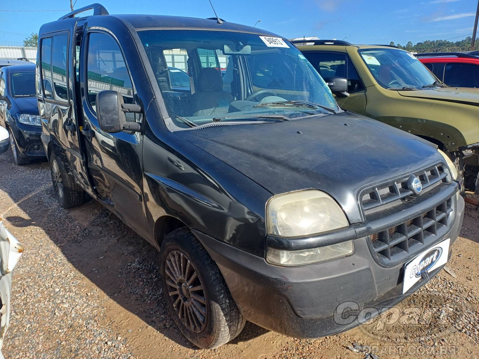 Veículo Fiat Doblo FIAT Doblo ELX 1.8 2006 Médio Monta Colisão 2006 em leilão