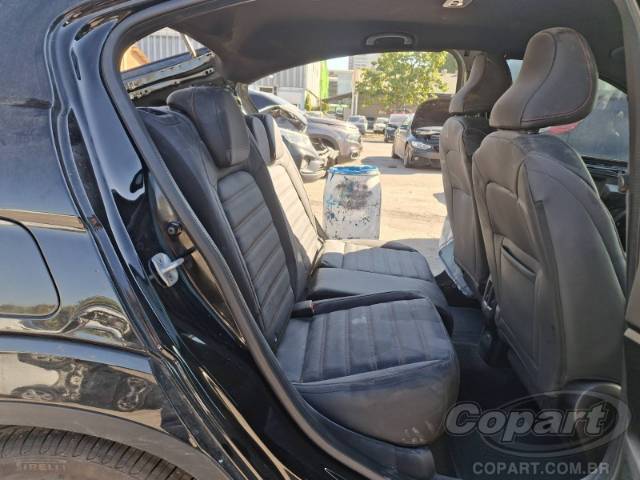 2024 FIAT FASTBACK 