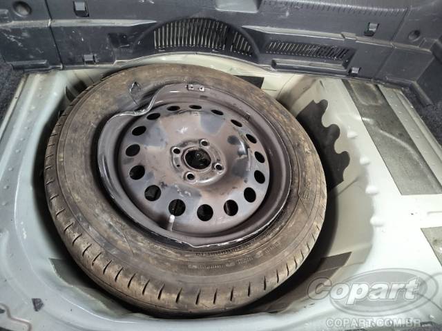 2024 VOLKSWAGEN POLO 