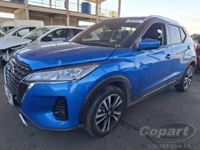 2022 NISSAN KICKS 