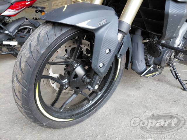 2026 BAJAJ DOMINAR 