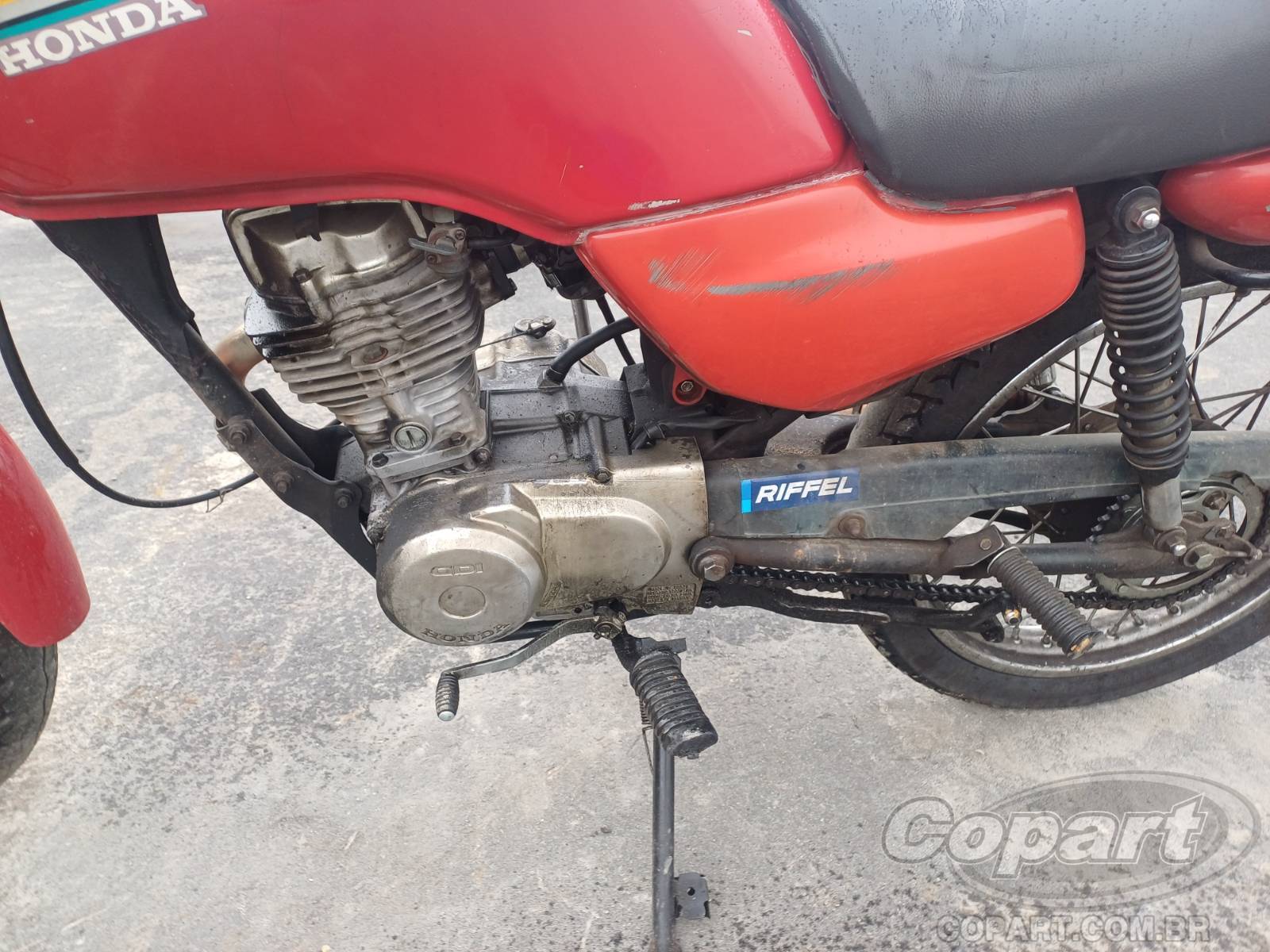 1998 HONDA CG 125 — foto 6 de 11
