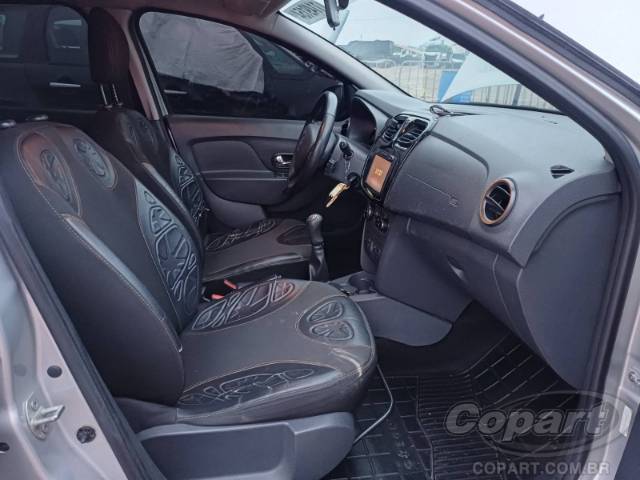 2017 RENAULT SANDERO 