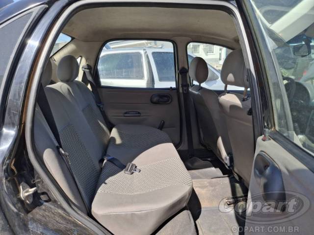 2011 CHEVROLET CLASSIC 