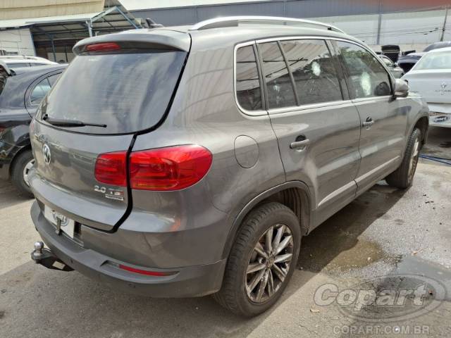 2014 VOLKSWAGEN TIGUAN 