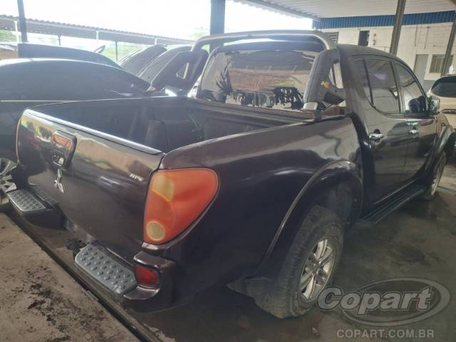 2013 MITSUBISHI L200 TRITON 