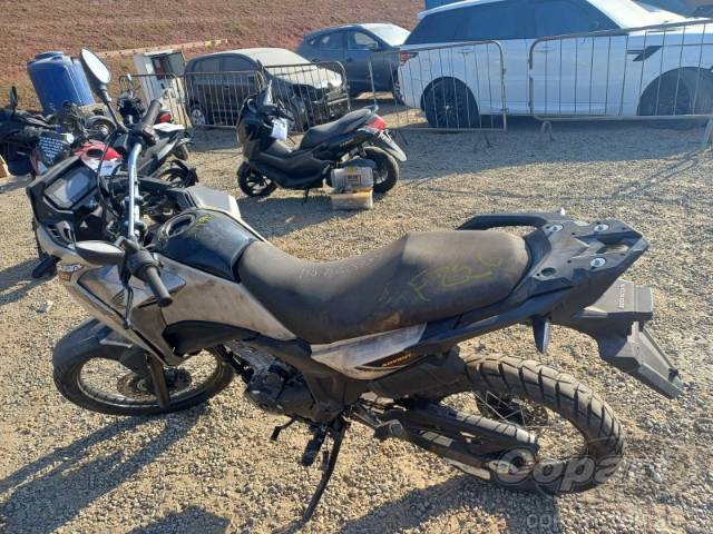 2024 HONDA XRE SAHARA 300 