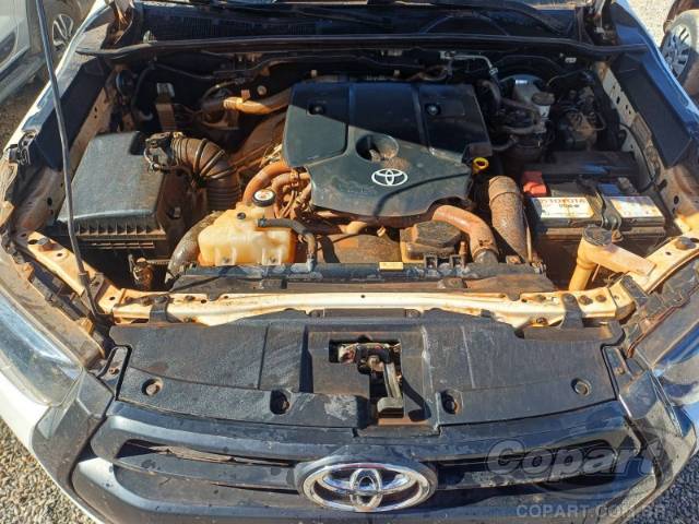 2023 TOYOTA HILUX CD 