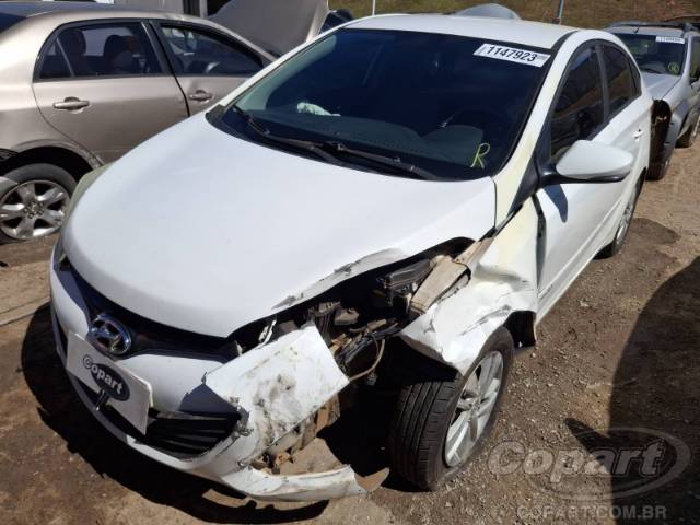 2014 HYUNDAI HB20S 