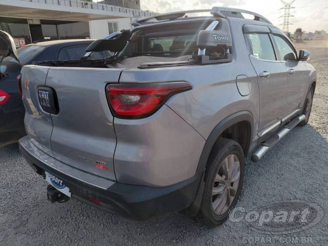 2021 FIAT TORO 