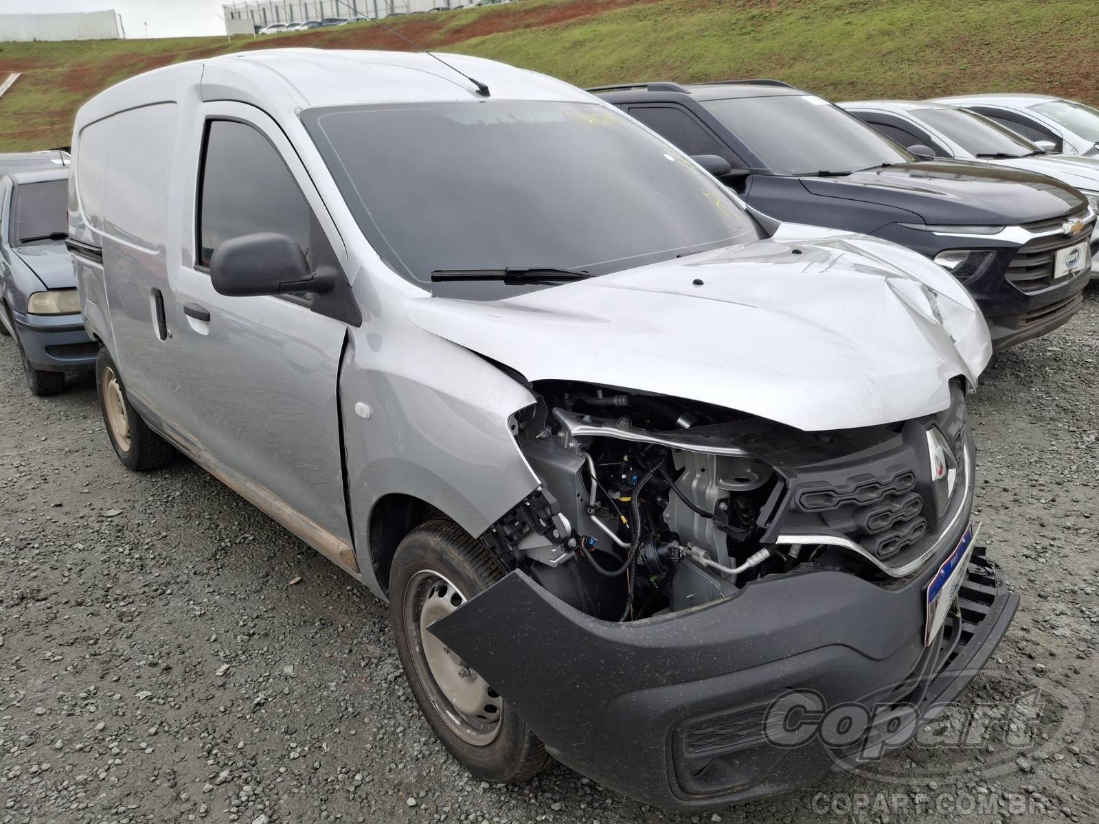 2027 RENAULT KANGOO — leilão em Itaquaquecetuba/SP