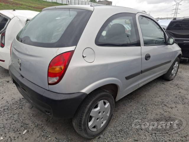 2004 CHEVROLET CELTA 