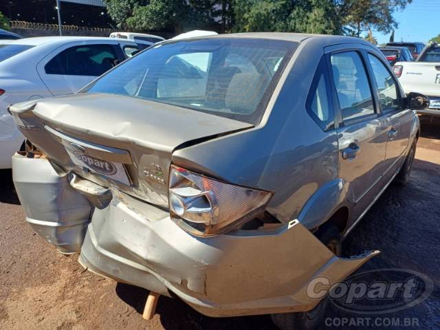 2008 FORD FIESTA SEDAN 