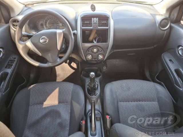 2017 NISSAN VERSA 