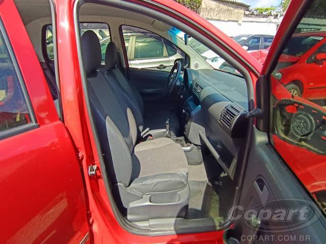 2005 VOLKSWAGEN FOX 