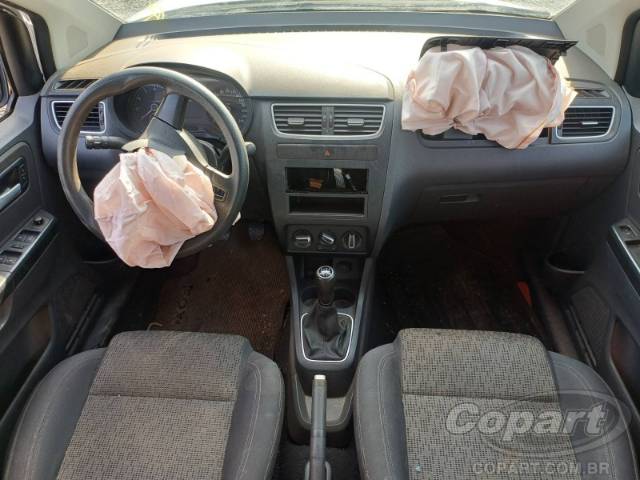2013 VOLKSWAGEN FOX 