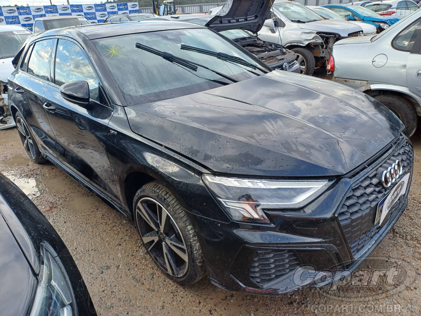 Veículo Audi A3 AUDI A3 SPORTBACK 2023 Colisão Média Monta 2023 em leilão