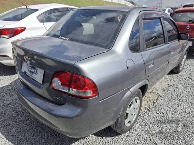 2011 CHEVROLET CLASSIC 