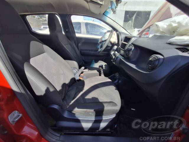2017 FIAT MOBI 