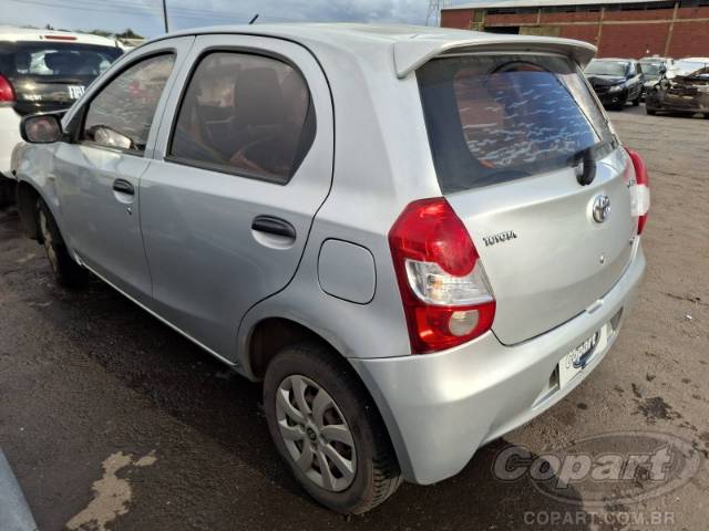2013 TOYOTA ETIOS 