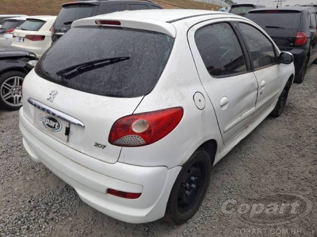2014 PEUGEOT 207 