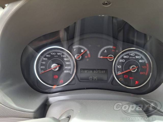 2015 FIAT GRAND SIENA 