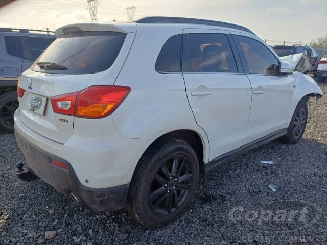 2011 MITSUBISHI ASX 