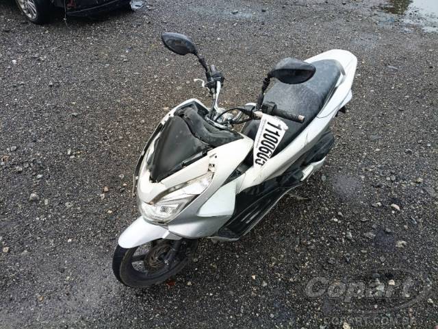 2017 HONDA PCX 