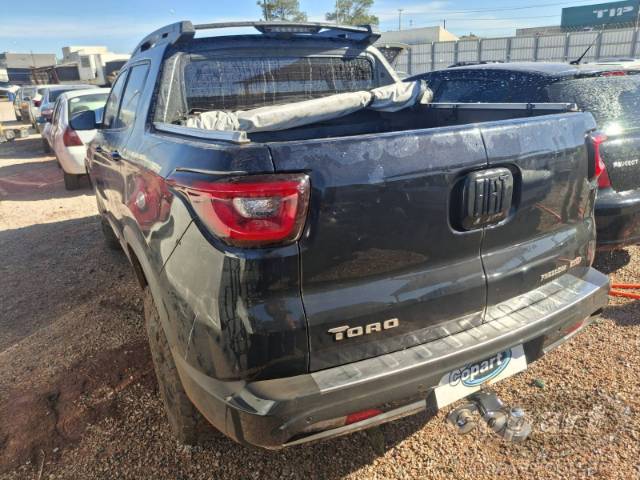 2021 FIAT TORO 