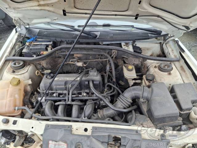 2001 FORD ESCORT SW 