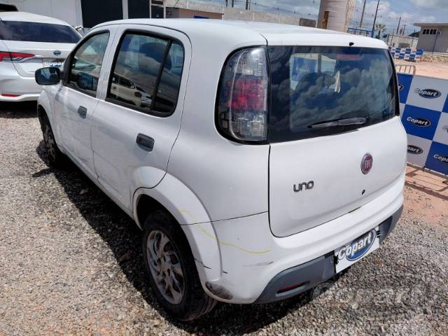 2021 FIAT UNO 