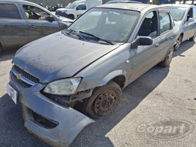 2011 CHEVROLET CLASSIC 