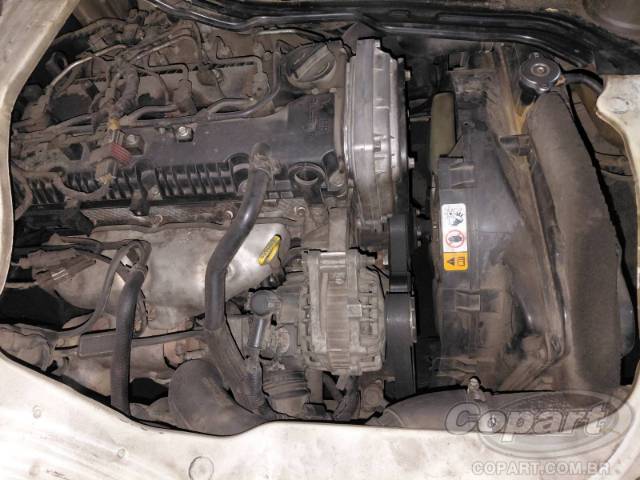 2014 HYUNDAI HR 