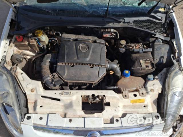 2014 FIAT PUNTO 