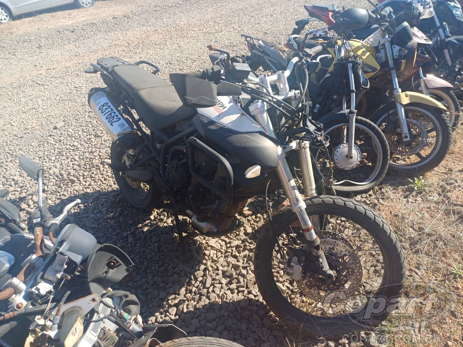 Triumph Tiger 800 XC 2014 Médio Dano Alagamento