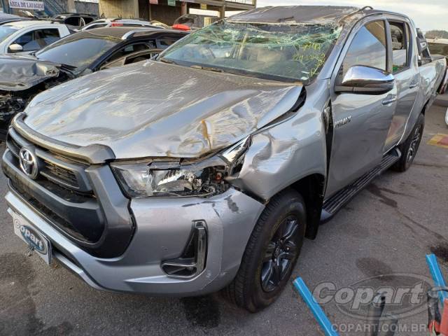 2024 TOYOTA HILUX CD 