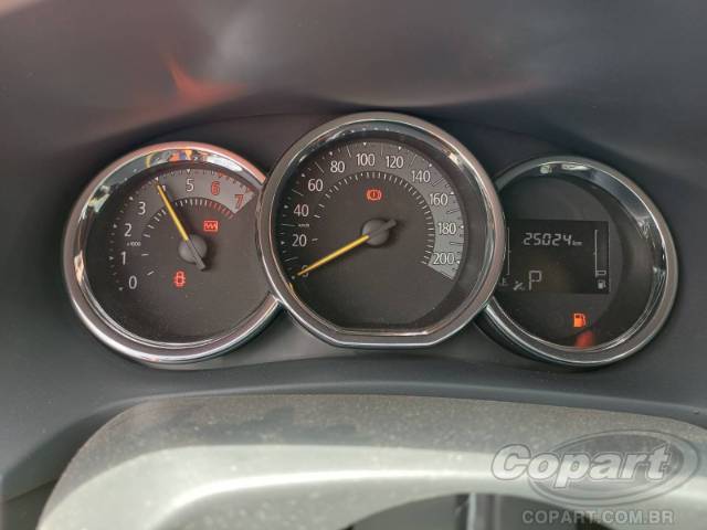 2024 RENAULT SANDERO 