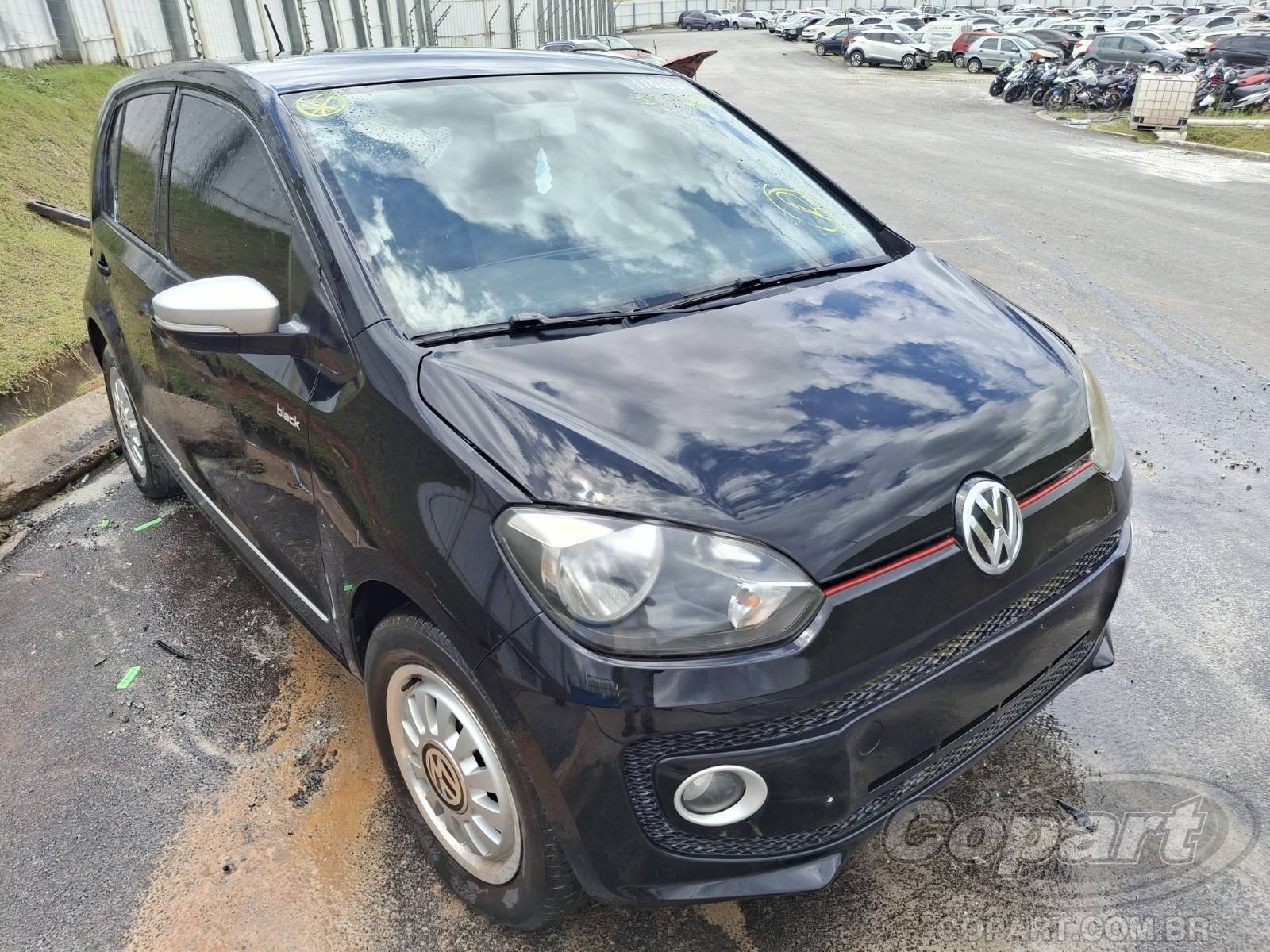 Veículo VW - VolksWagen UNKNOWN VOLKSWAGEN UP 1.0 12V 2015 em leilão