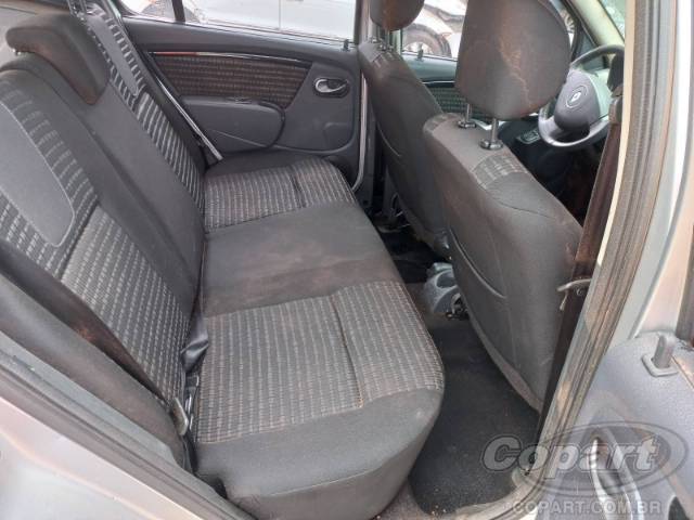 2013 RENAULT SANDERO 