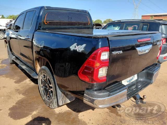 2017 TOYOTA HILUX CD 