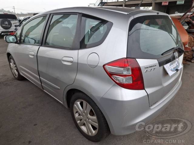 2011 HONDA FIT 