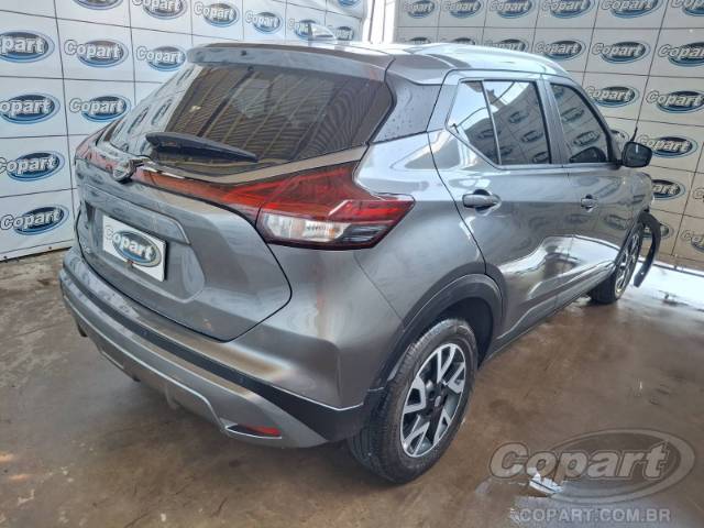 2024 NISSAN KICKS 