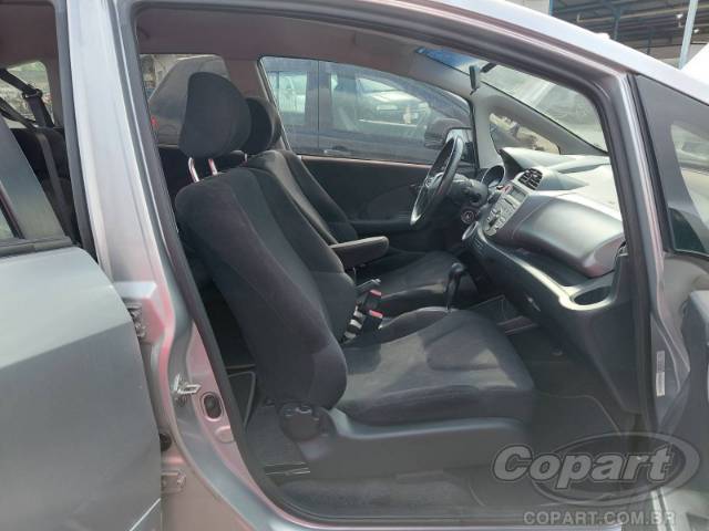2010 HONDA FIT 