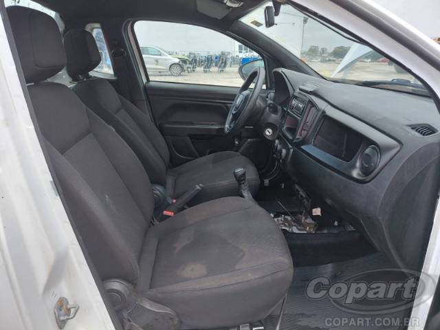 2025 FIAT STRADA 