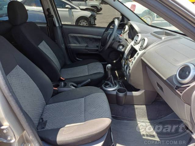 2012 FORD FIESTA 