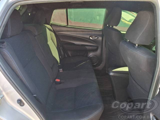 2022 TOYOTA YARIS 